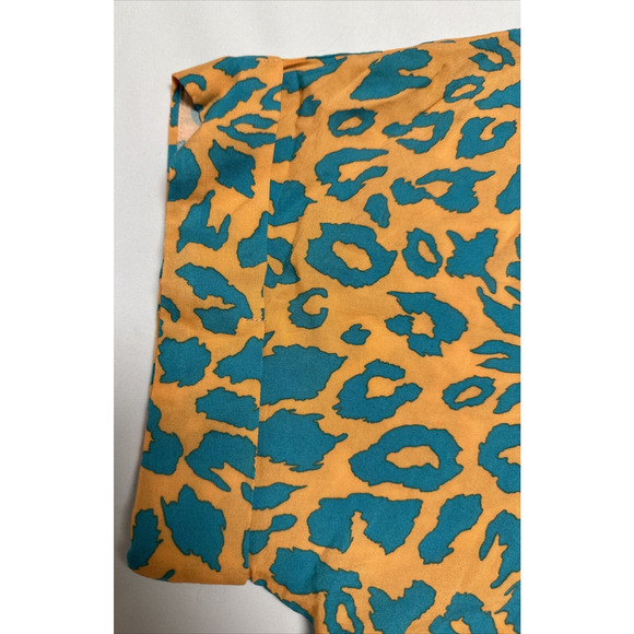 NWT Emily Wonder Short Sleeve Top Coral and Green Light Weight Summer Bright Fun - Picture 3 of 10